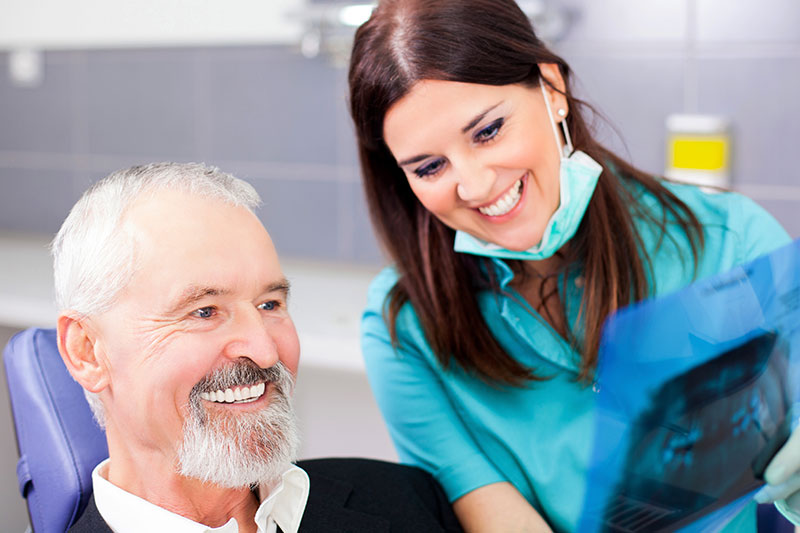 Dental Implants in Reedley, CA | Mark Luzania, DDS Dentistry in Reedley, CA